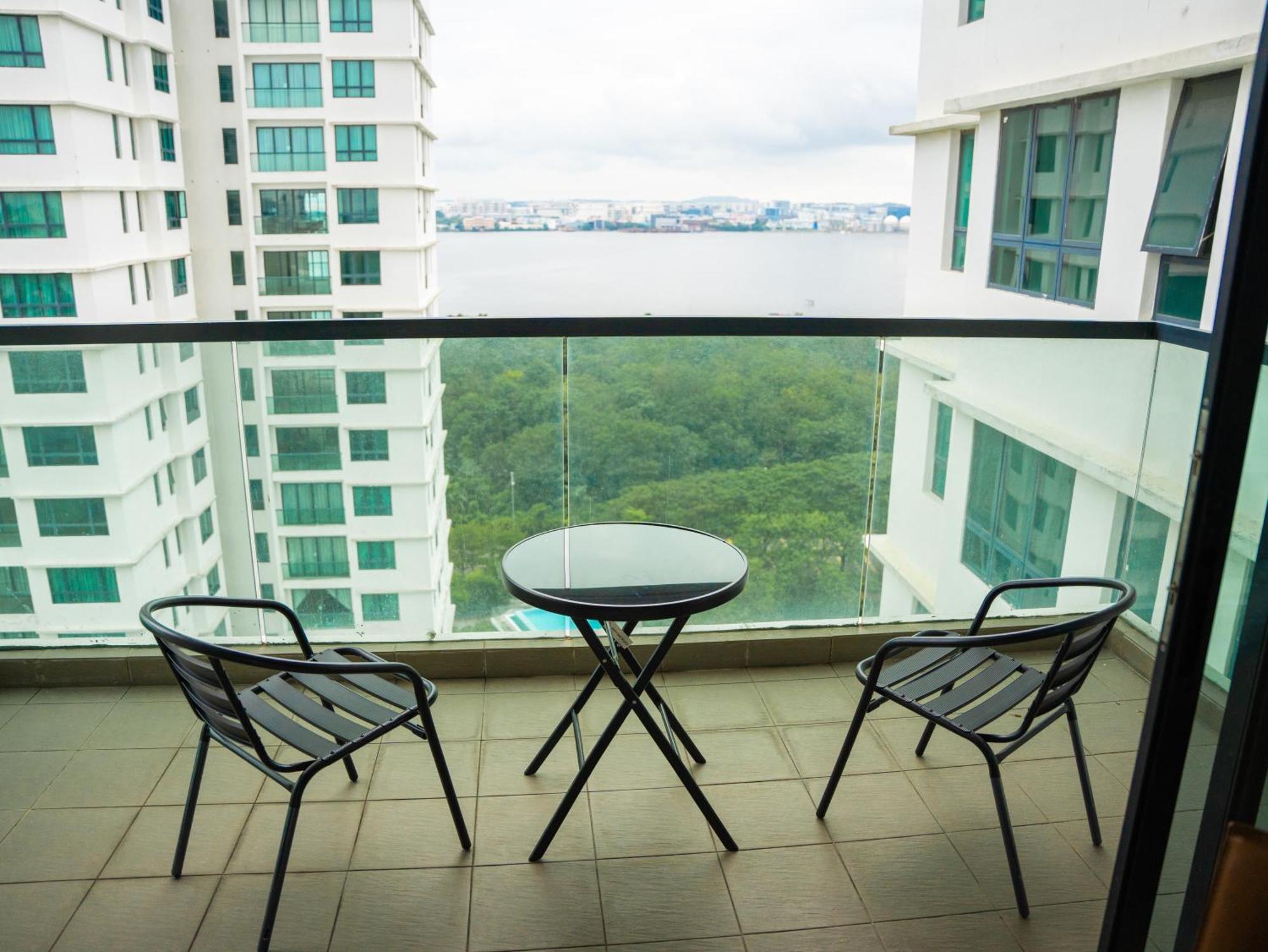 Artistic Marina View 3br Permas W Bathtub & Seaview Balcony Permas By Our Apartment