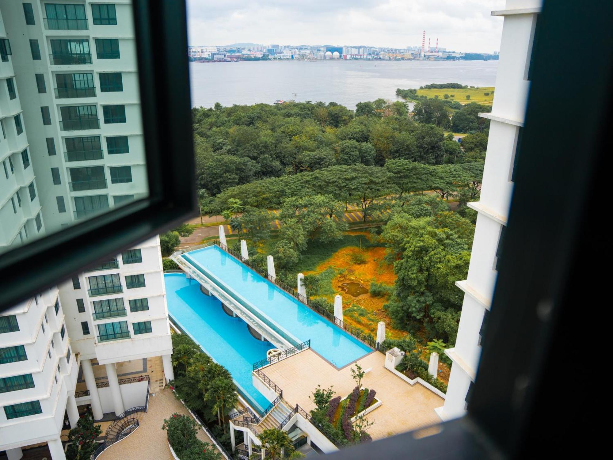 Apartment Artistic Marina View 3br Permas W Bathtub & Seaview Balcony Permas By Our